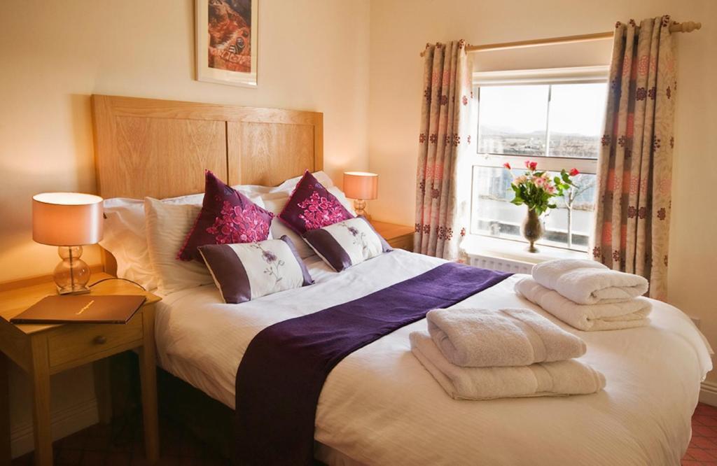 Roundstone Retreats Islandview Bed and Breakfast Værelse billede